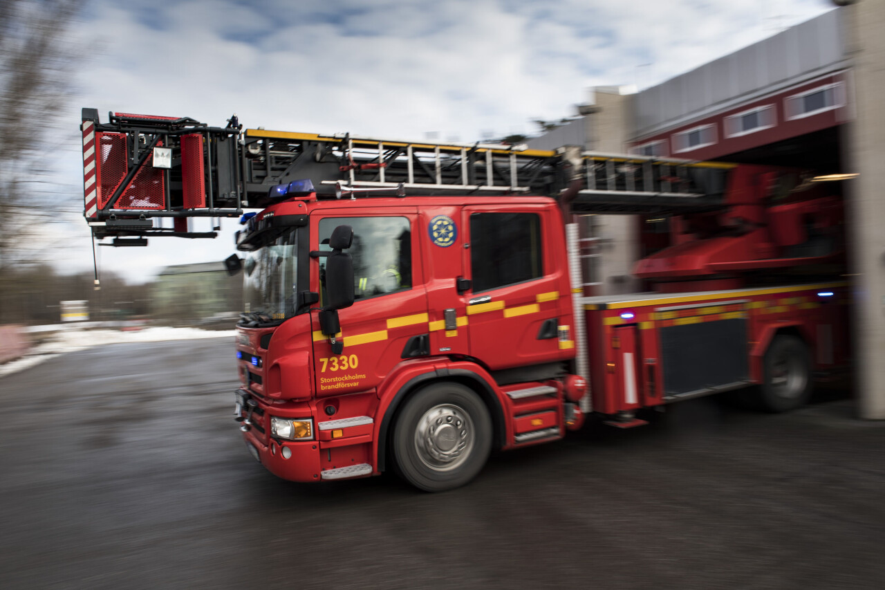 Polisen har förhört ett barn som misstänks ha anlagt branden i Ljungby.