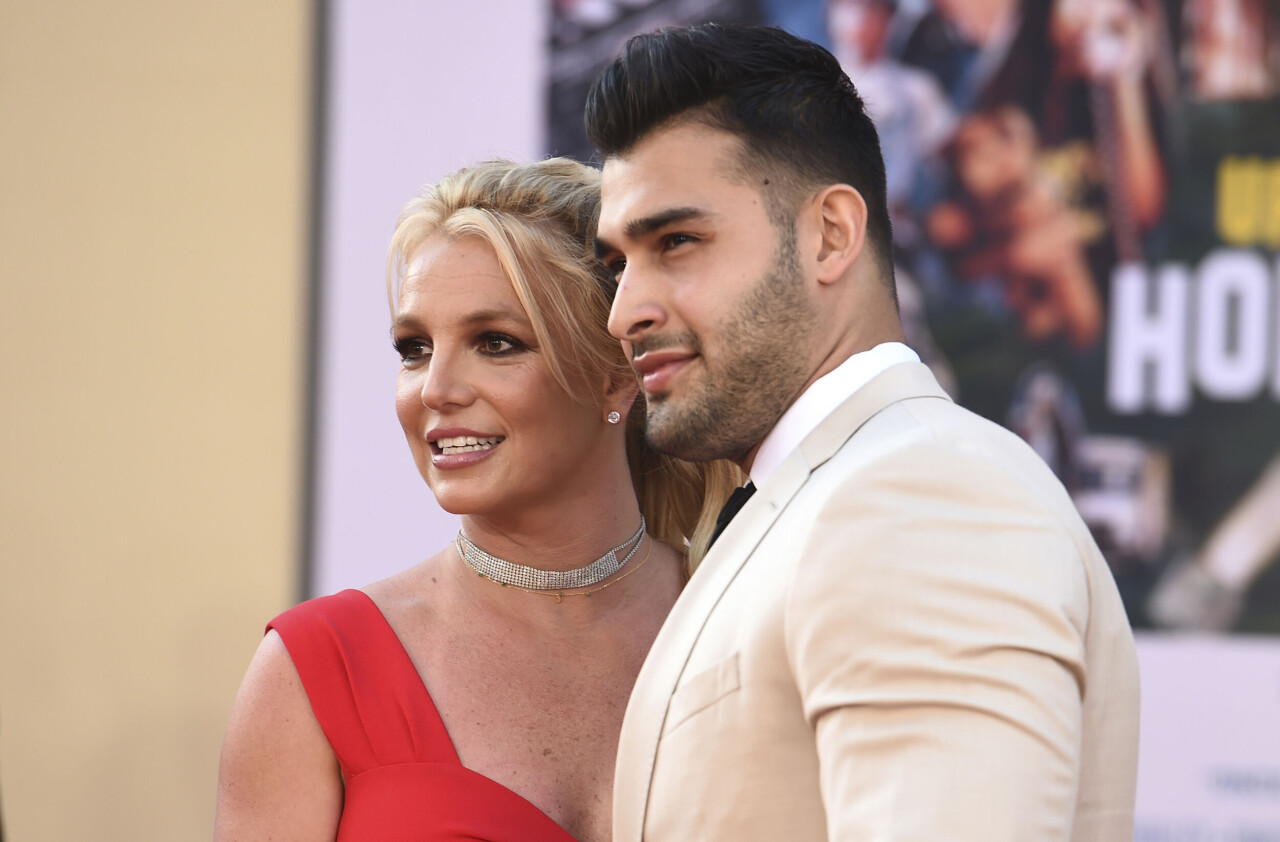 Britney Spears och Sam Asghari har fått missfall, det meddelar paret på Instagram.