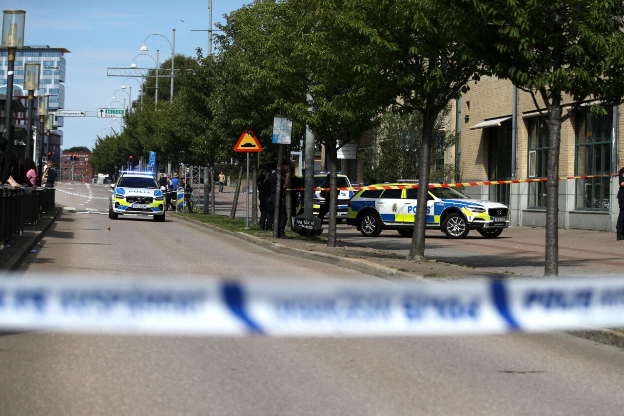 Det var i slutet av augusti som två två tonårspojkar blev påkörda utanför en gymnasieskola i centrala Göteborg