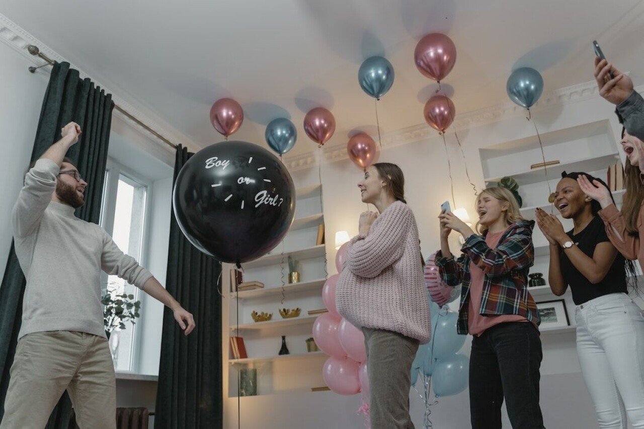 Vad gäller på ett gender reveal-party?